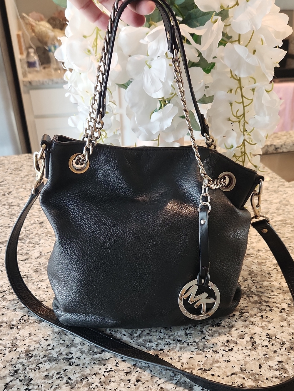 Michael Kors Medium Jet Set Chain Black Hobo Bag